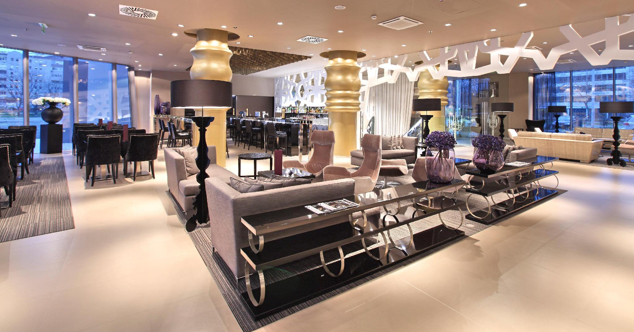 ジジン ホテル ベオグラード 写真