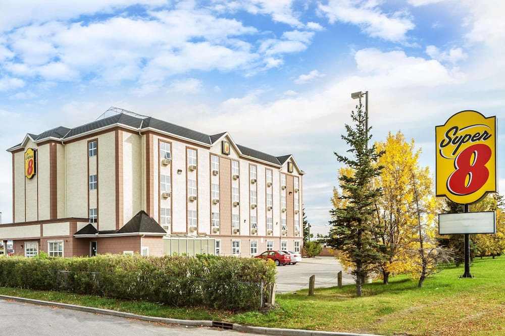 スーパー 8 バイ ウィンダム カルガリー / エアポート 写真