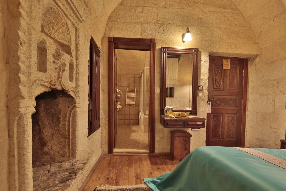 ユスフ イギトル コナギ - スペシャル クラス 写真