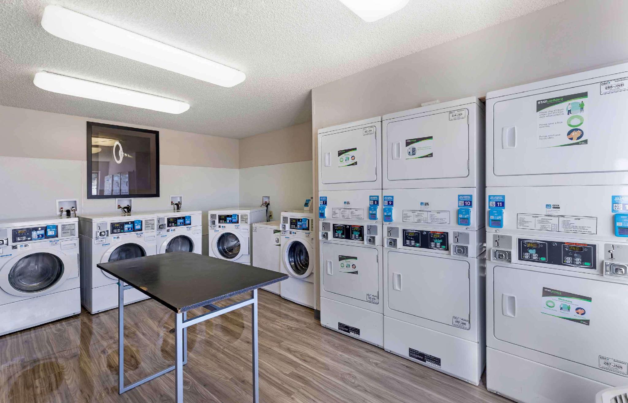 Extended Stay America Select Suites Denver Cherry Creek（エクステンデッド ステイ アメリカ セレクト スイーツ デンバー チェリー クリーク） 写真