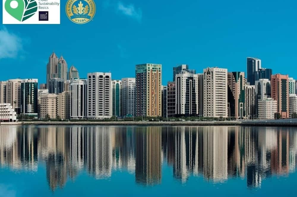 ハラ アルジャーン バイ ロタナ ホテル 写真