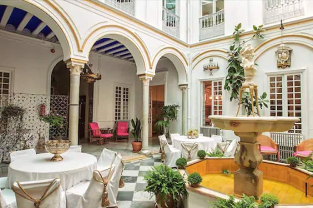 ホテル シモン 写真