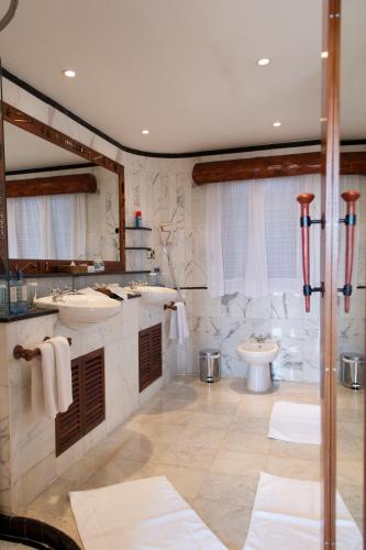 マラ セレナ サファリ ロッジ 写真