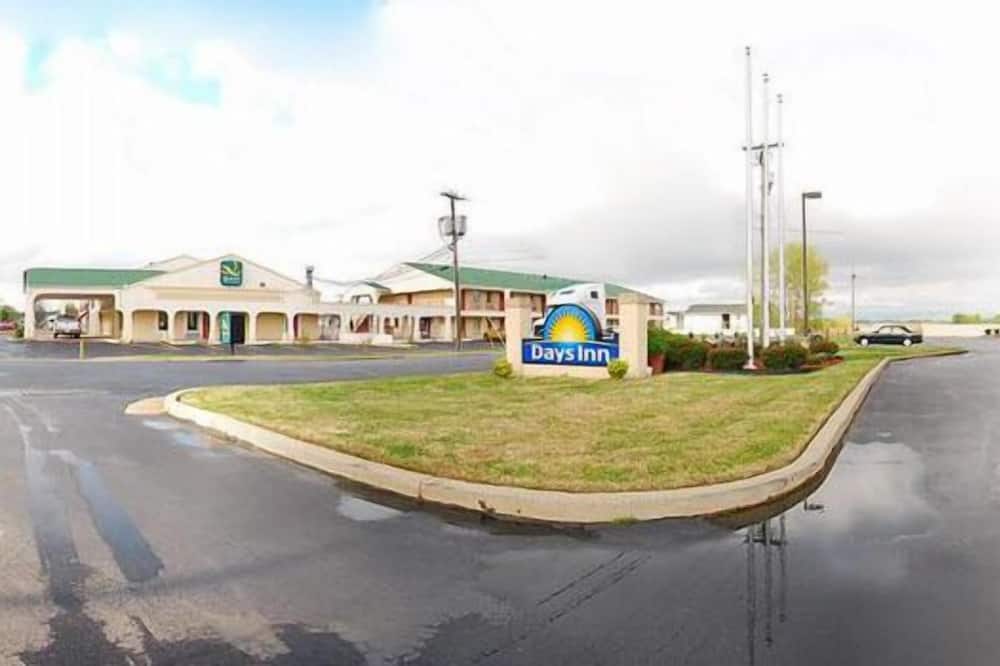 デイズ イン バイ ウィンダム コビントン 写真