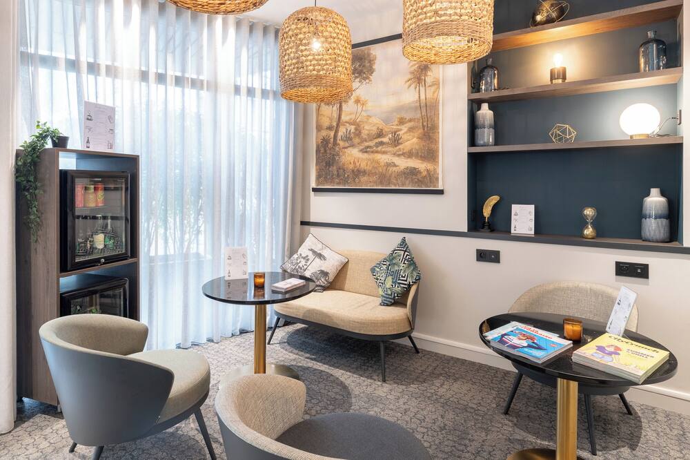 ベスト ウェスタン オテル デュ ポン ウィルソン 写真