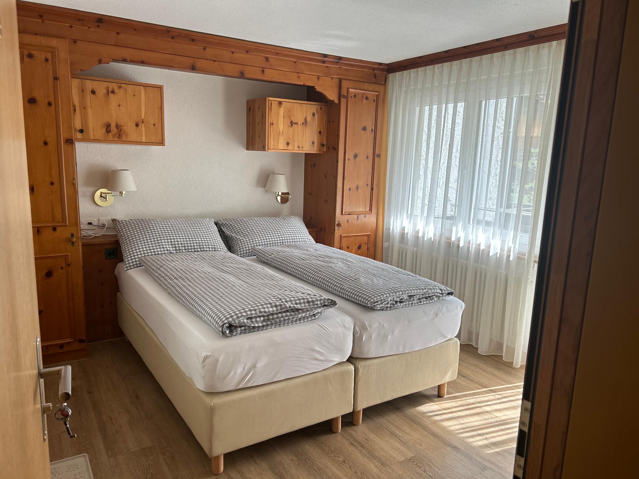 ホテル アドニス 写真