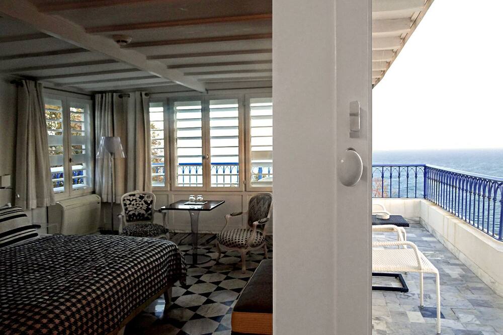 ラ ヴィラ ブルー 写真