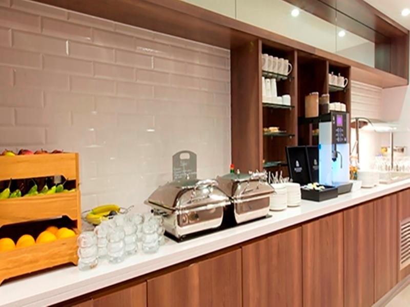 ダブルツリー バイ ヒルトン ロンドン エンジェル キングス クロス 写真