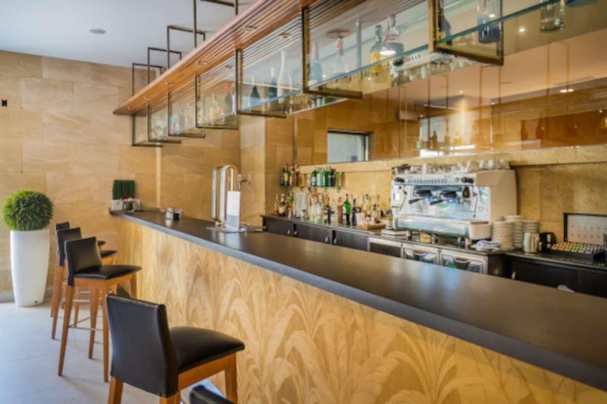 アバ フォンセカ 写真