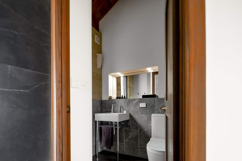 ピアモント リトリート スウォンジー 写真