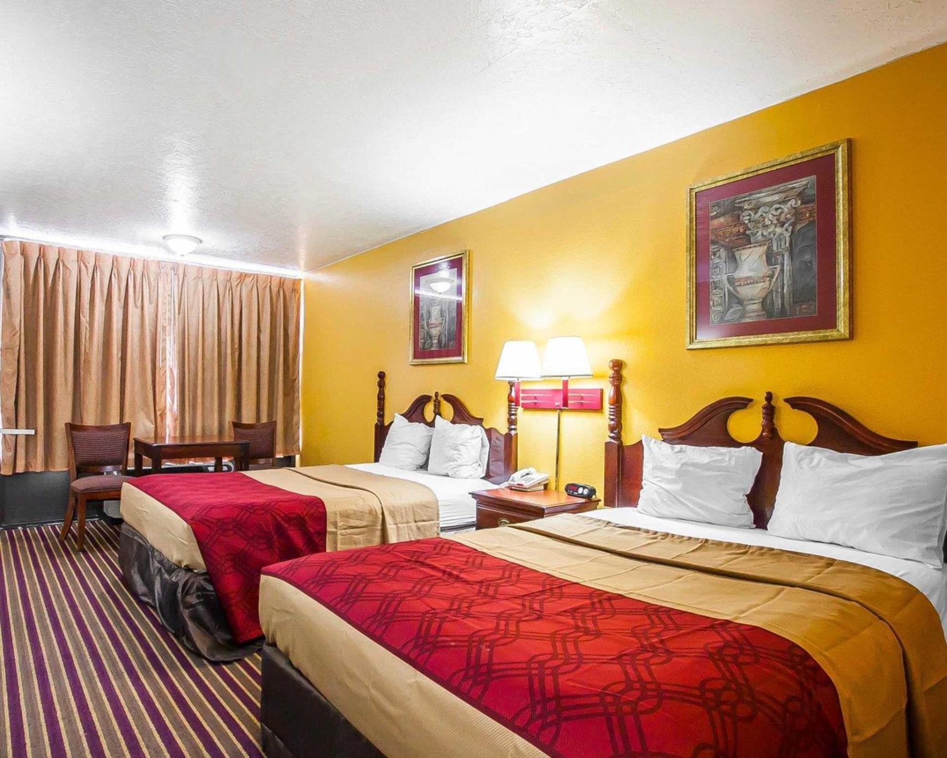 エコノ ロッジ 写真