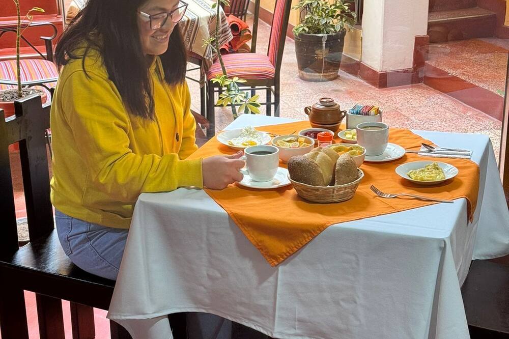 ワイナ ハウス Go 写真