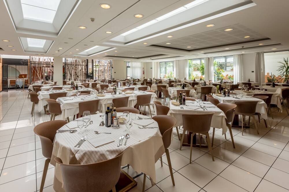 アルプホリデイ ドロミテ ウェルネス 写真