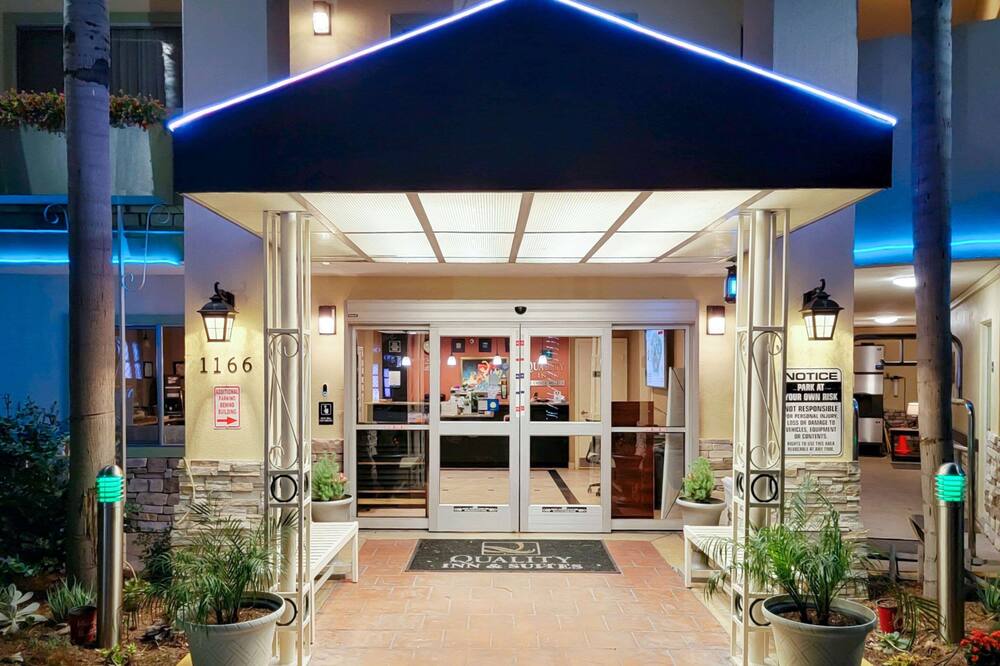 クオリティー イン & スイーツ アナハイム アット ザ パーク 写真