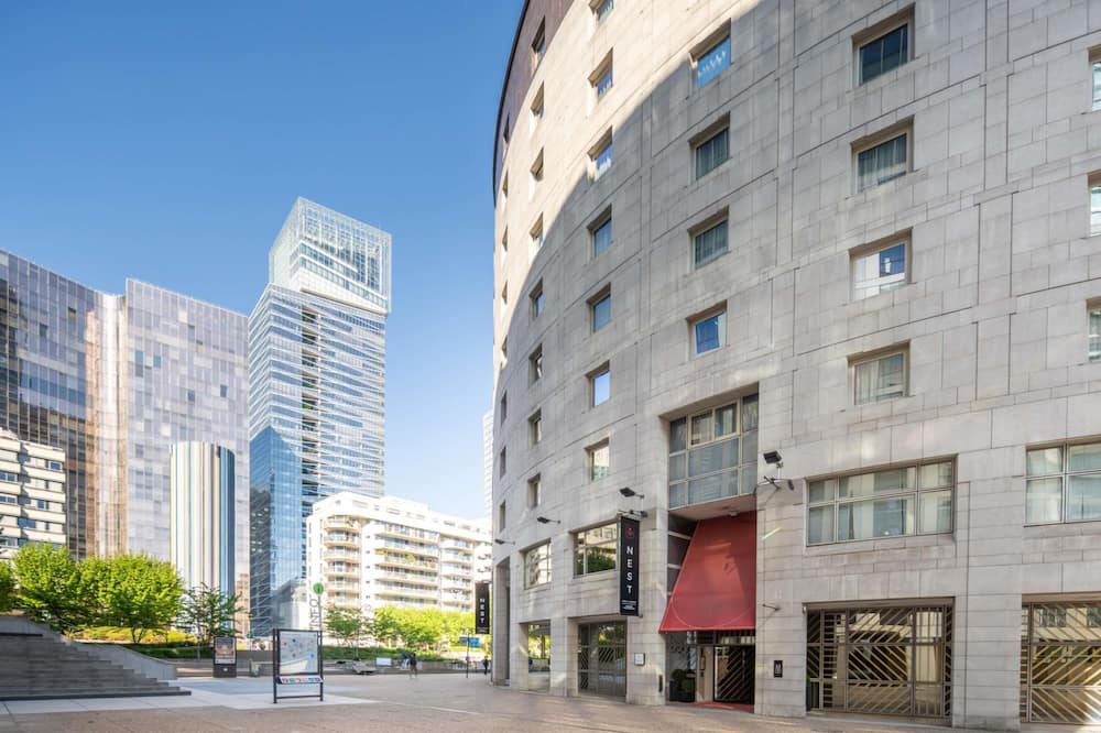 ネスト ホテル パリ ラ デファンス エムギャラリー コレクション 写真