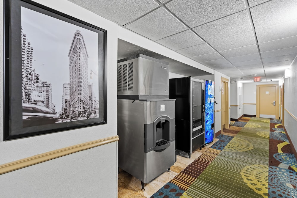 エグゼクティブ イン - フォートリー 写真