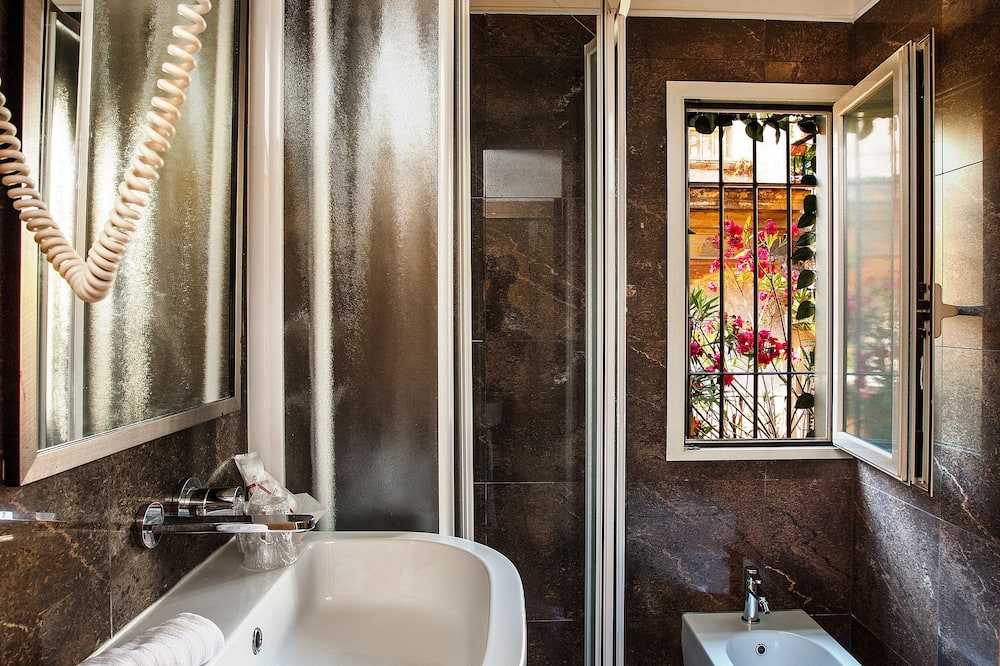 ホテル スメラルド 写真