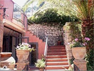 Hotel "La Pensione Svizzera" 写真