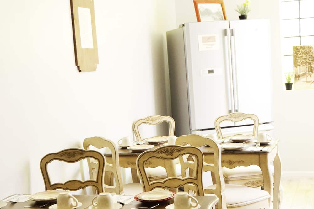 The Originals Boutique, Hôtel Les Poèmes de Chartres 写真