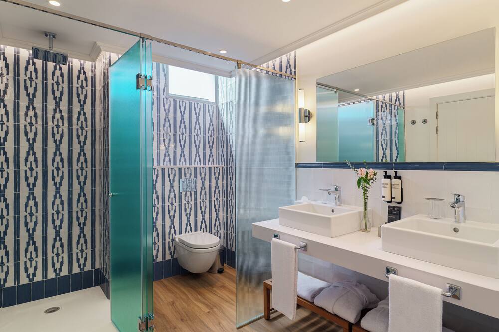 H10 イタカ ホテル 写真