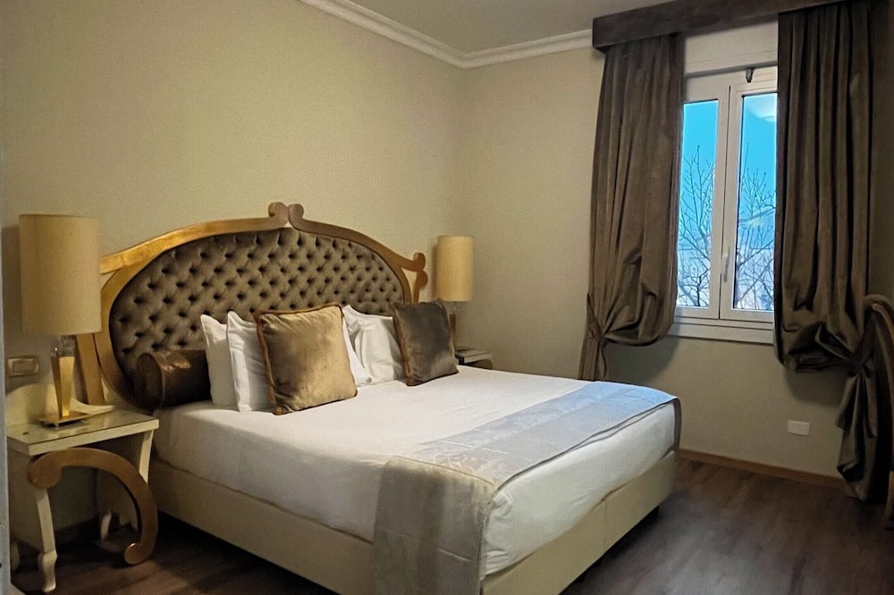 ヅァンホテル トレ ヴェッチ 写真