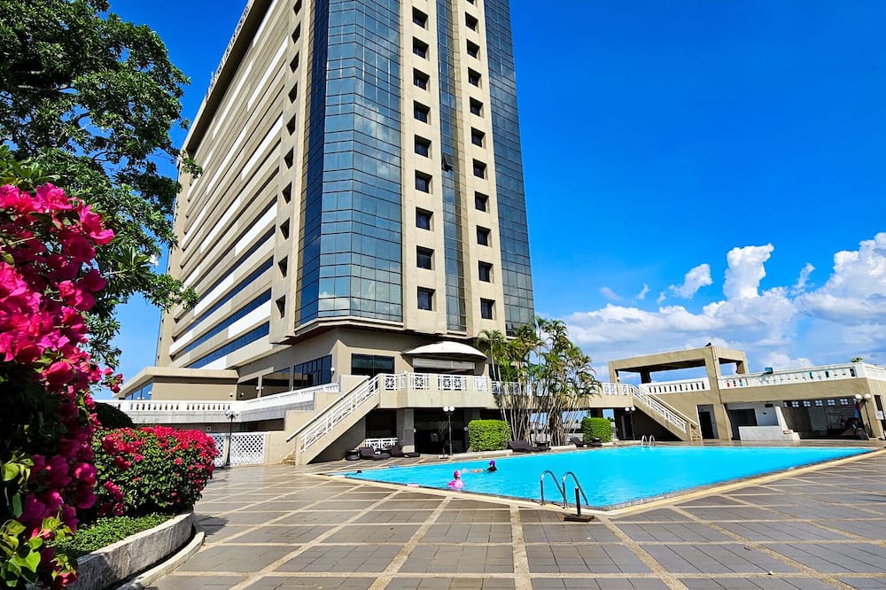 ロイヤル ロータス ホテル 写真