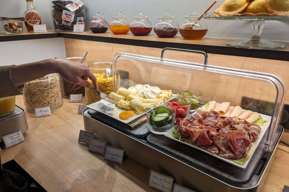 ベストウェスタンホテルルモンパルナス 写真