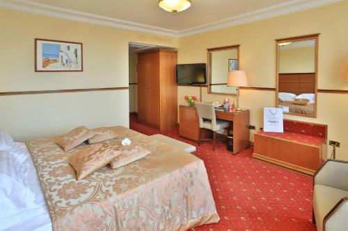 ゴールデン リング ホテル 写真