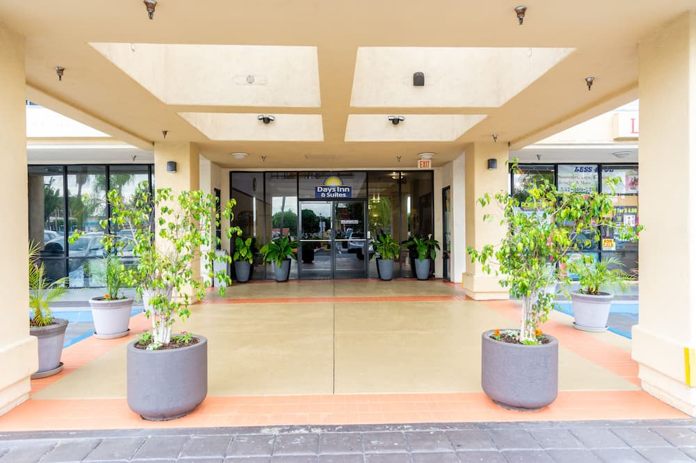 デイズ イン & スイーツ バイ ウィンダム アーテシア 写真