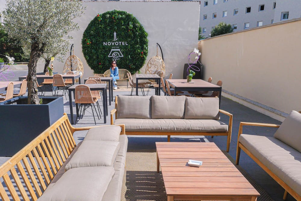 ノボテル スイート パリ モントルイユ ヴァンセンヌ 写真