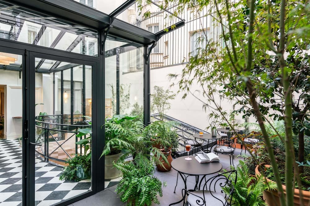 ホテル フォーブル ギャラン パリ ハンドリトゥン コレクション 写真