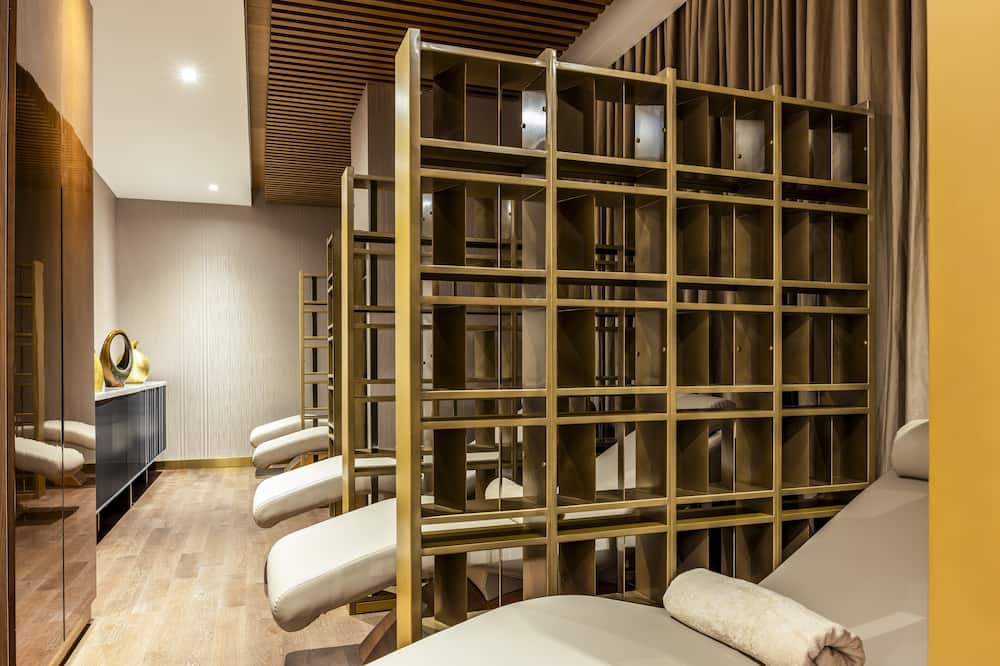 グランド アンカラ ホテル 写真