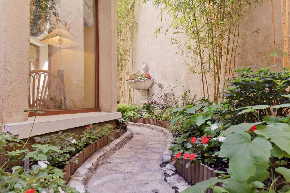 ホテル ボーブール 写真