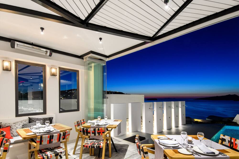 グランド アンバサダー サントリーニ ホテル 写真