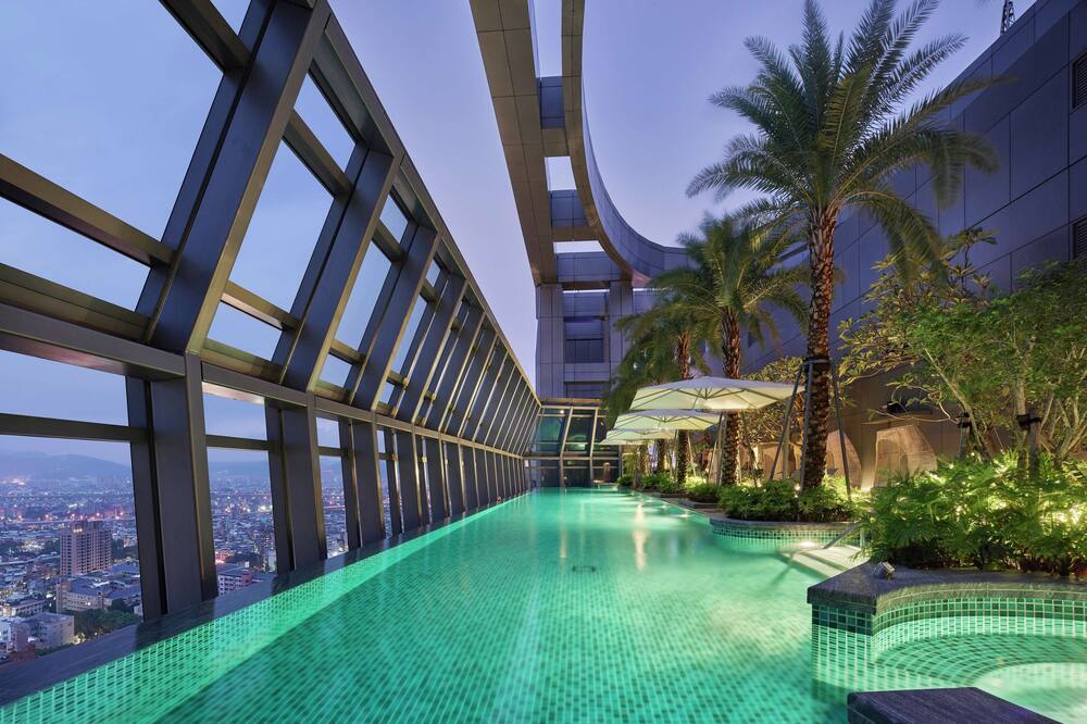 ヒルトン タイペイ シンバン 写真