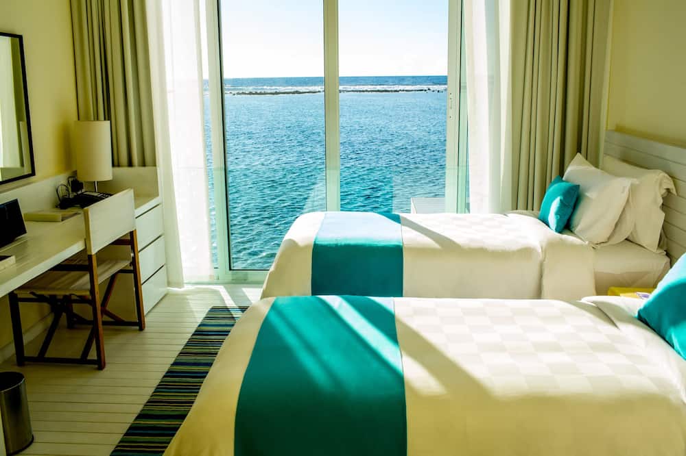 ホリデイ イン リゾート カンドゥーマ モルディブズ キッズ ステイ アンド イート フリー バイ IHG 写真