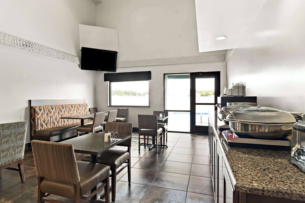 ベスト ウエスタン パドゥカー イン 写真