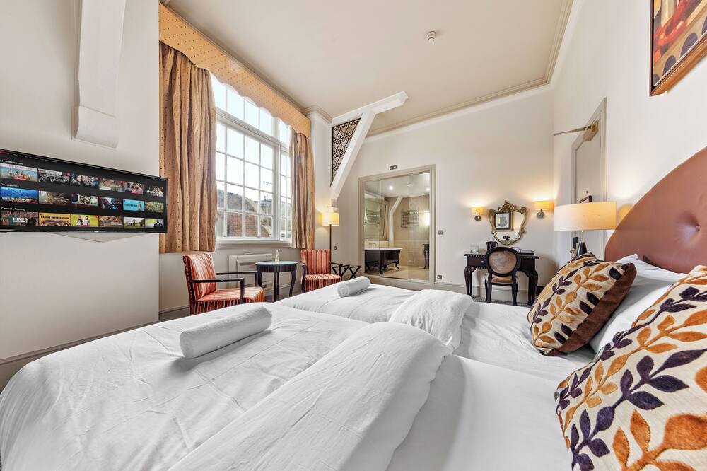 ハート アンド ガーター ホテル 写真