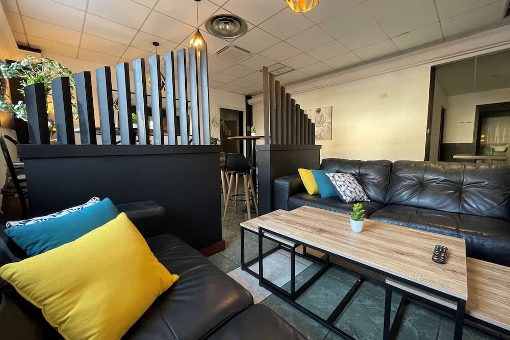 キリヤード ディレクト ディジョン ノール - ゼニス - トワゾン ドール 写真