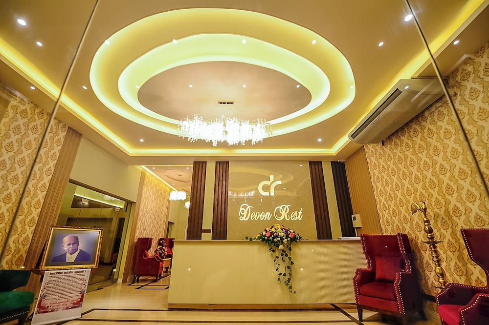 デヴォン レスト 写真