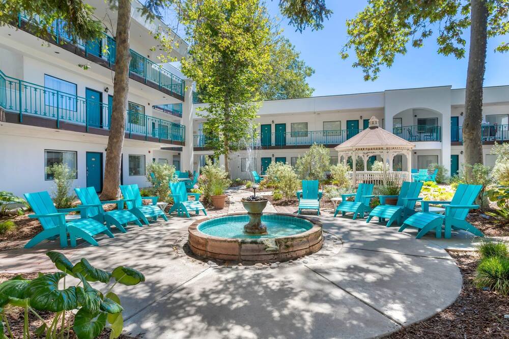 クオリティ スイーツ ダウンタウン サン ルイス オビスポ 写真