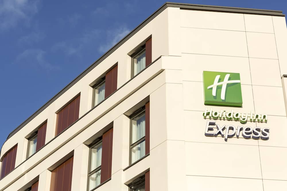 ホリデイ イン エクスプレス サザーク バイ IHG 写真