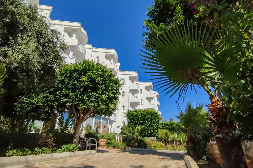 Olbios Marina Resort Hotel 写真
