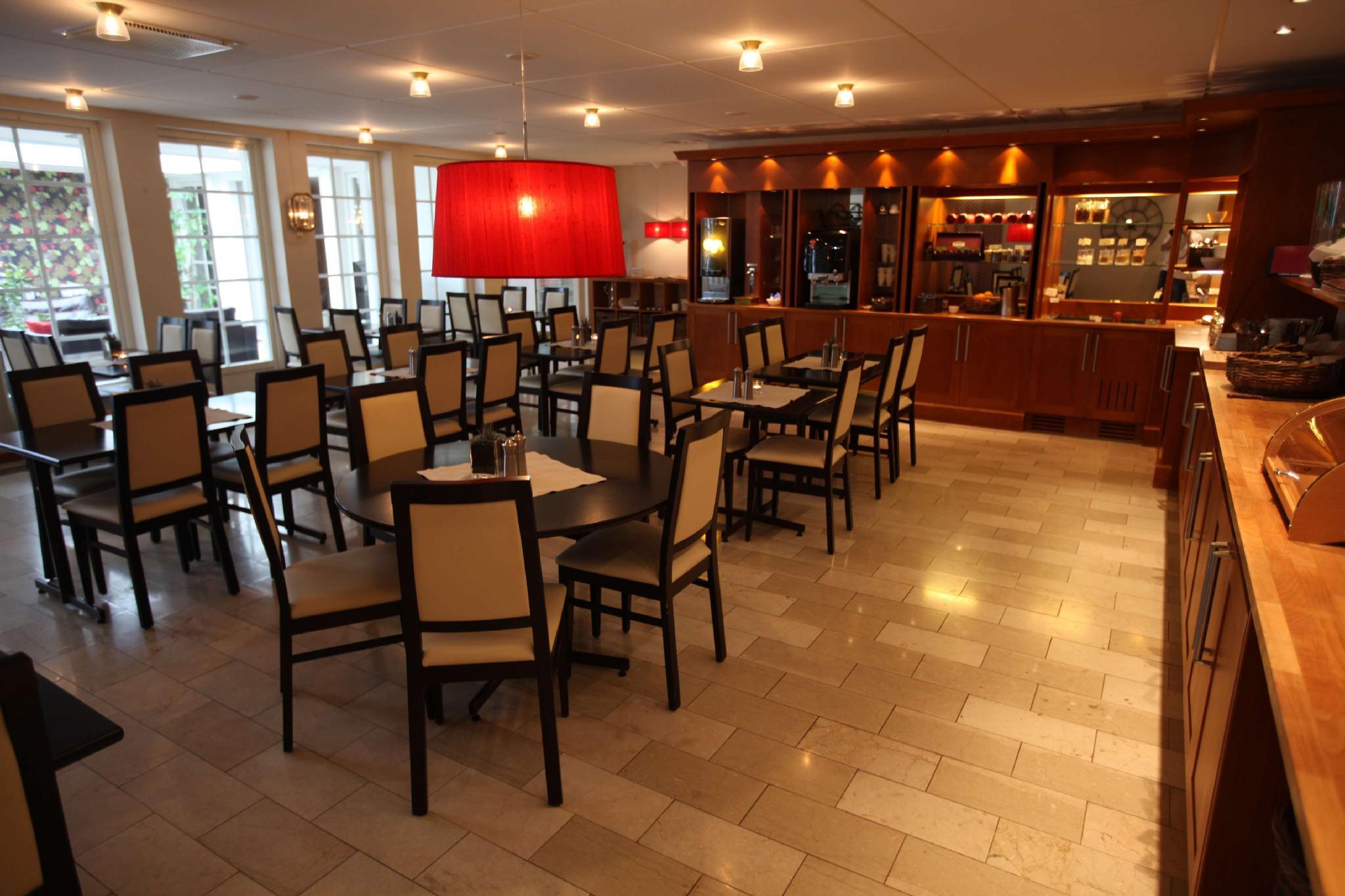 ベスト ウェスタン プラス エドワード ホテル 写真