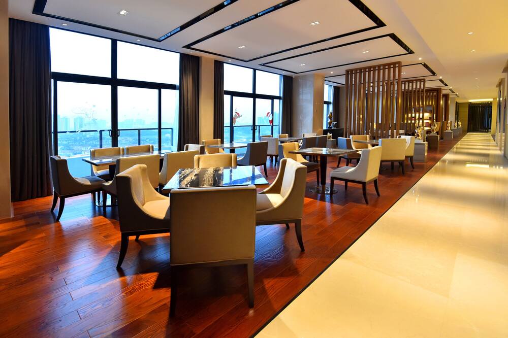 グランド スカイライト インターナショナル ホテル恵州 写真