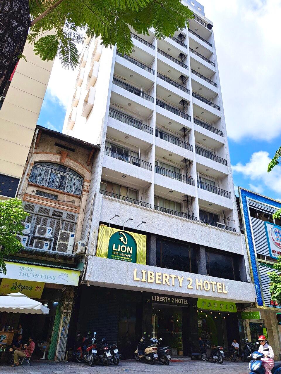 リバティ 2 ホテル 写真