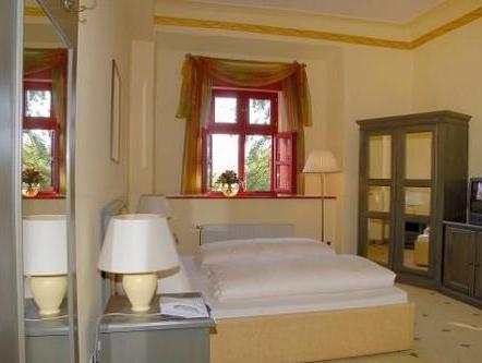 TAUROA Schloss Gabelhofen 写真