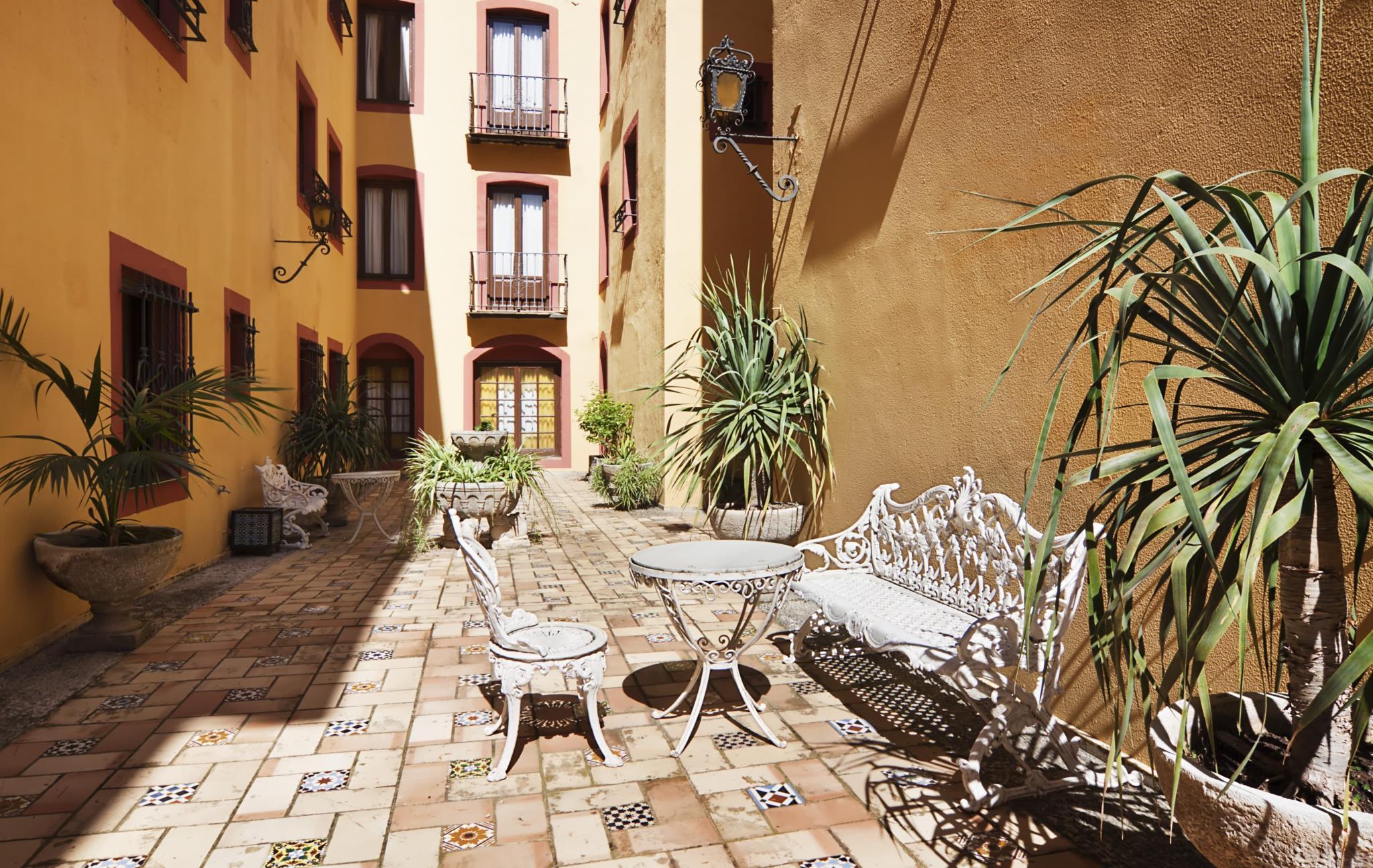 ホテル H10 コレヒドール 写真