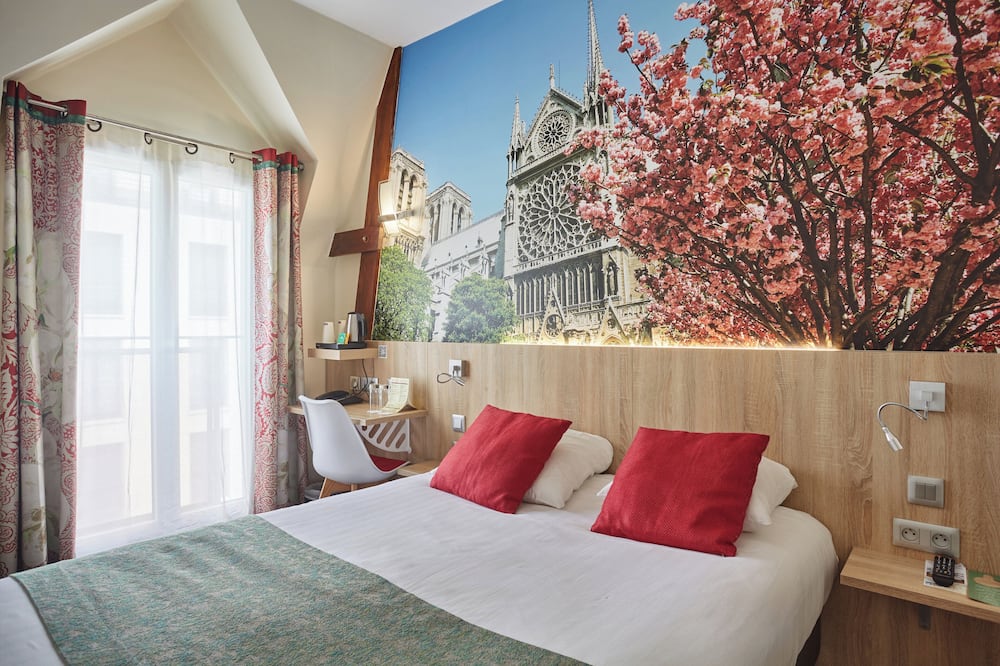 ホテル ベジェネール ツアー エッフェル 写真