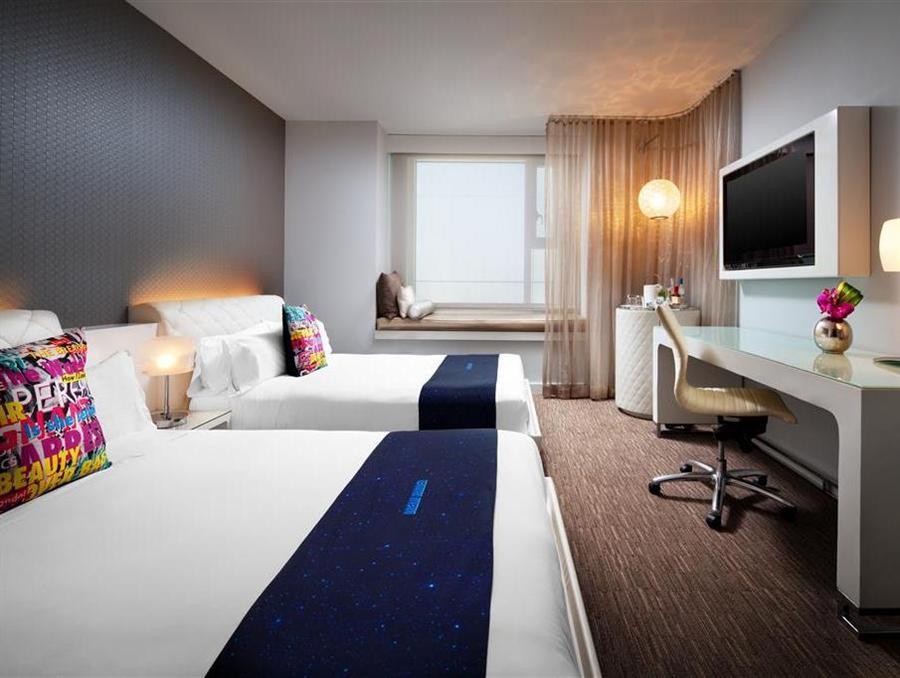 W ハリウッド 写真